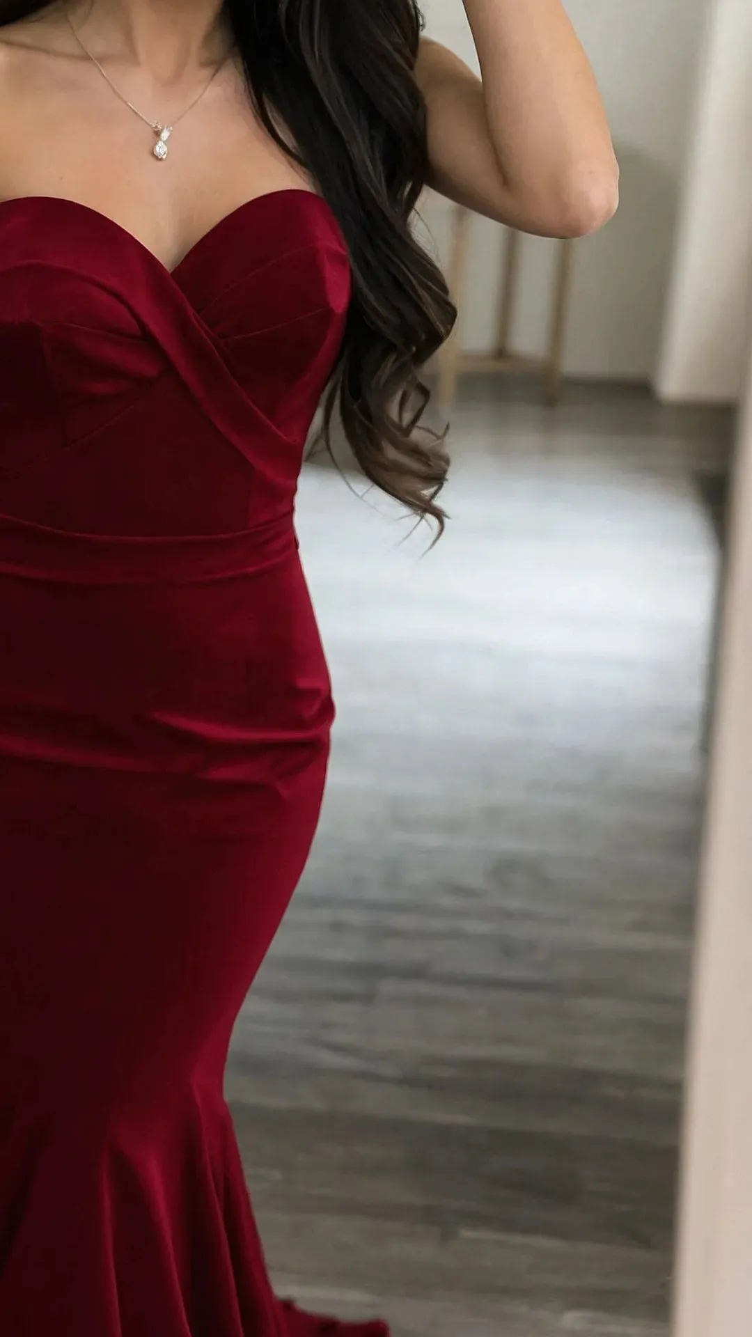 15 Classy Chic Party Dresses for Your Next Event
