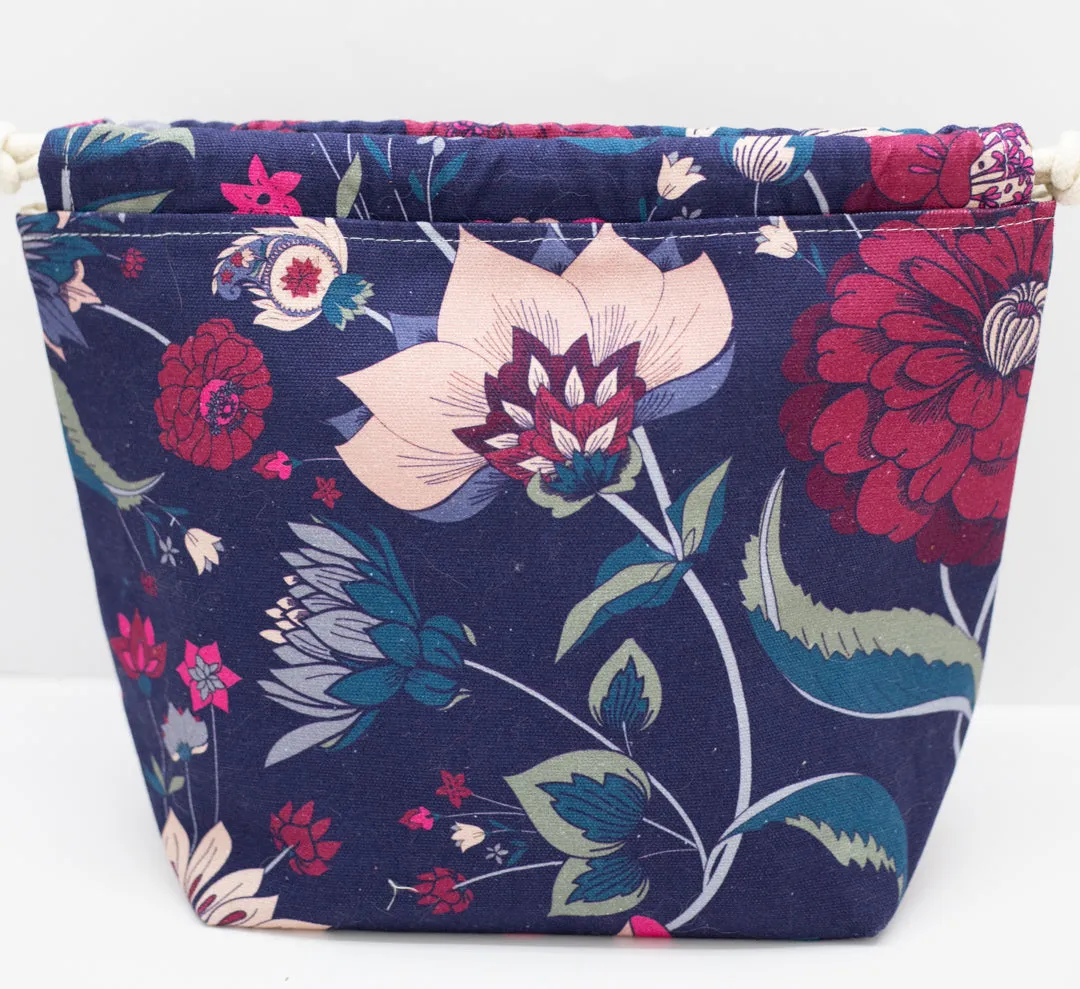 Brilliant Basics Drawstring - Navy Floral