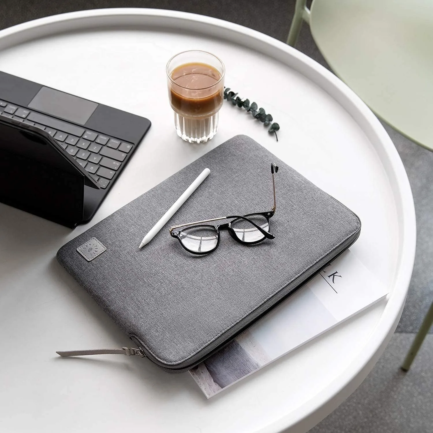 Comfyable Tablet Sleeve Compatible with iPad Air 11" M3 2025, iPad Pro 11 Inch M4 2024 & Smart/Magic Keyboard with Pencil Holder - Water Repellent Slim Protective Case
