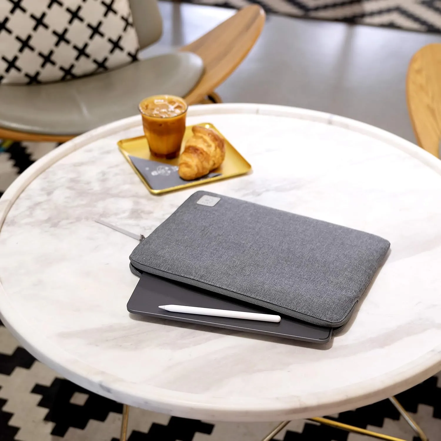 Comfyable Tablet Sleeve Compatible with iPad Air 11" M3 2025, iPad Pro 11 Inch M4 2024 & Smart/Magic Keyboard with Pencil Holder - Water Repellent Slim Protective Case