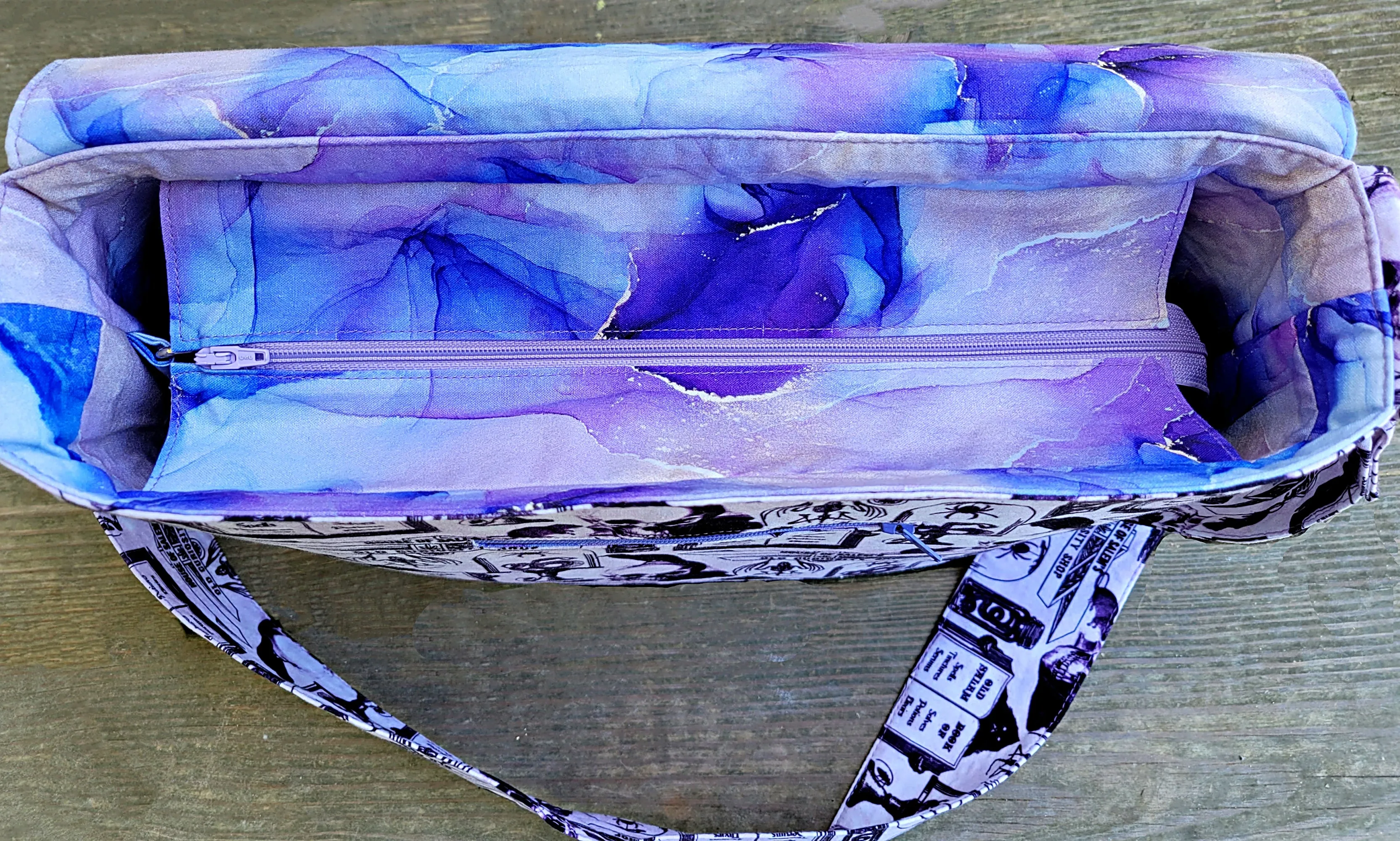 Curiosity Shop Messenger Bag
