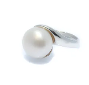 Embrace Pearl Ring
