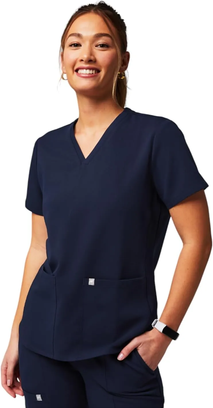 Fabletics Women's Method 2-Pocket Scrub Top - MotionTech, 4-Way Stretch, Wrinkle-Resist, Anti-Shrink