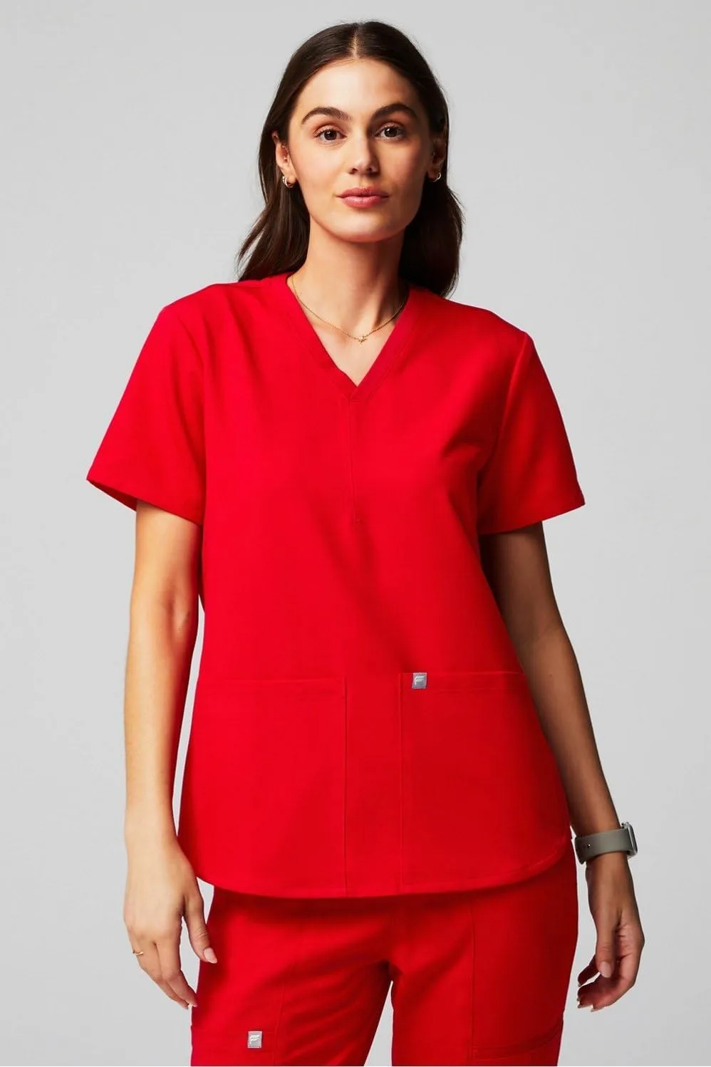 Fabletics Women's Method 2-Pocket Scrub Top - MotionTech, 4-Way Stretch, Wrinkle-Resist, Anti-Shrink