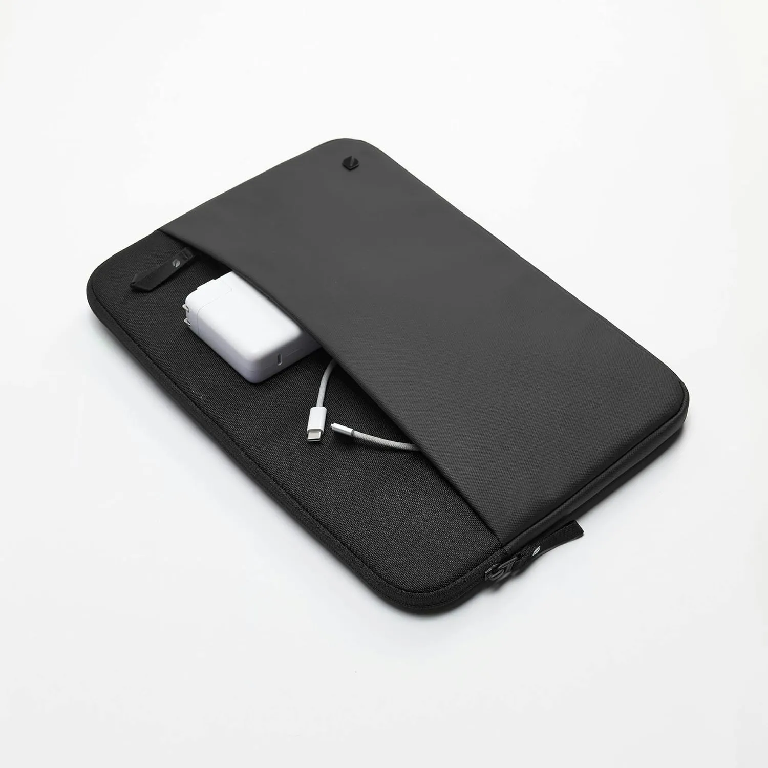 Incase A.R.C. Sleeve with ReSpun 100% Recycled Polyester - 13" & 14" MacBook/Laptop & iPad/Tablet Case - Cushioned Faux Fur Lining, External Zippered Slip Pocket - Black