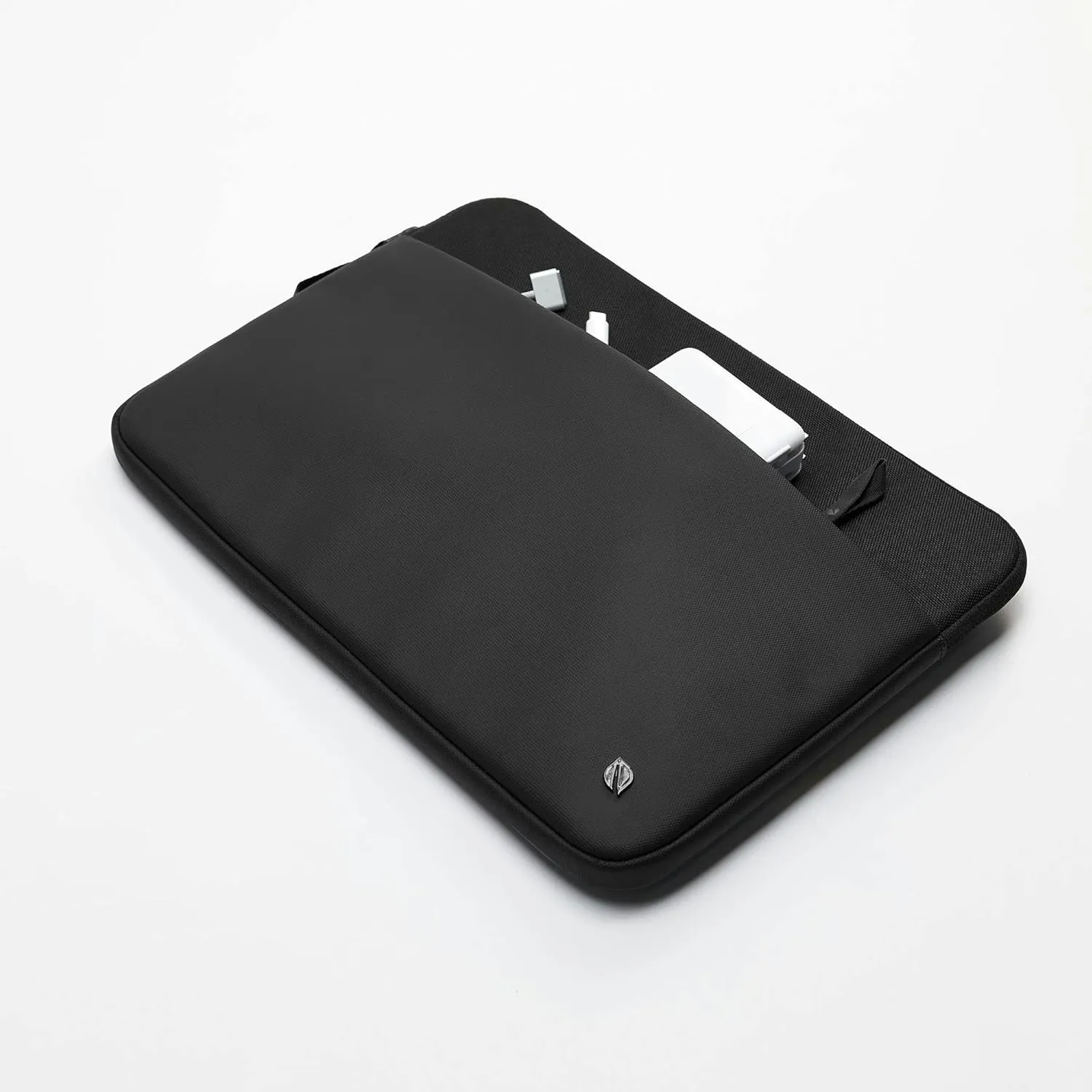 Incase A.R.C. Sleeve with ReSpun 100% Recycled Polyester - MacBook/Laptop & iPad/Tablet Case - Cushioned Faux Fur Lining, External Zippered Slip Pocket (Black, 16-inch)