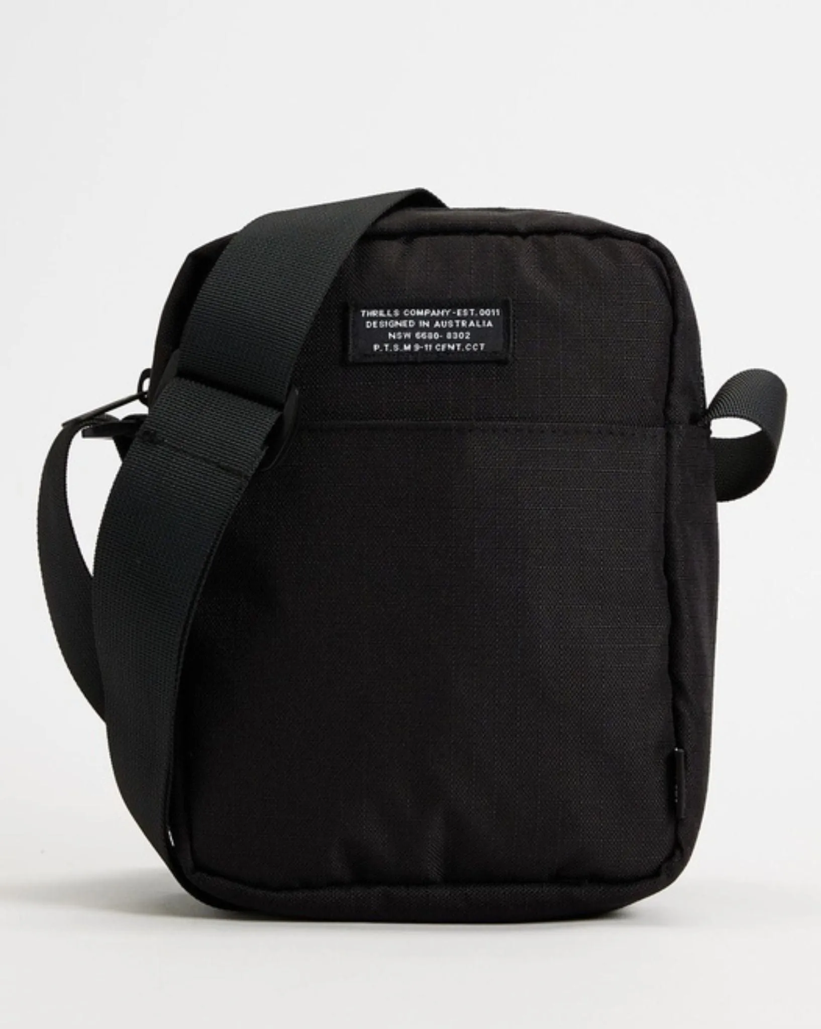 Mens Minimal Thrills Shoulder Pouch Bag