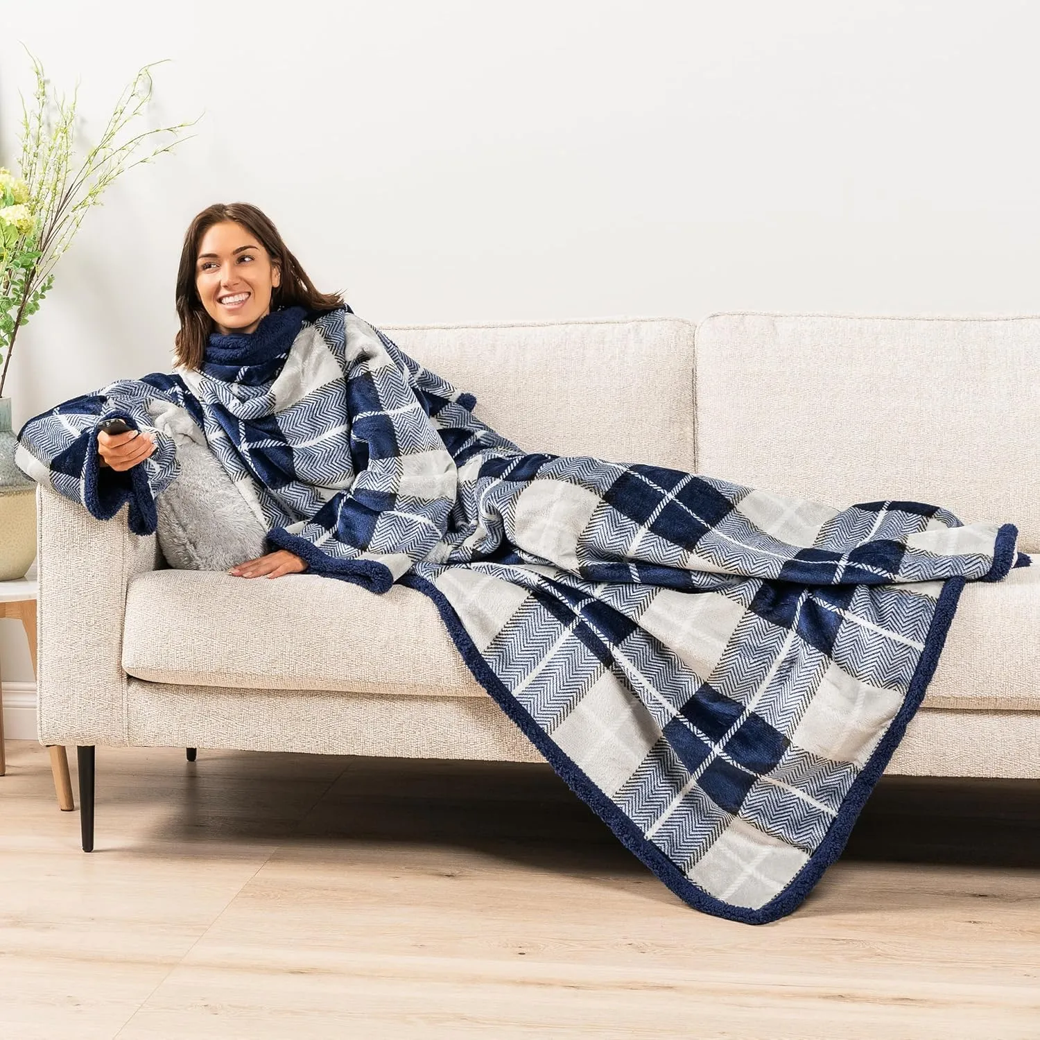 PAVILIA Sherpa Wearable Blanket with Sleeves and Pocket, Plush Thick Cozy Body Blanket Wrap for Adult Women Men, Christmas Gift for Wife Mom, Plaid Navy Blue