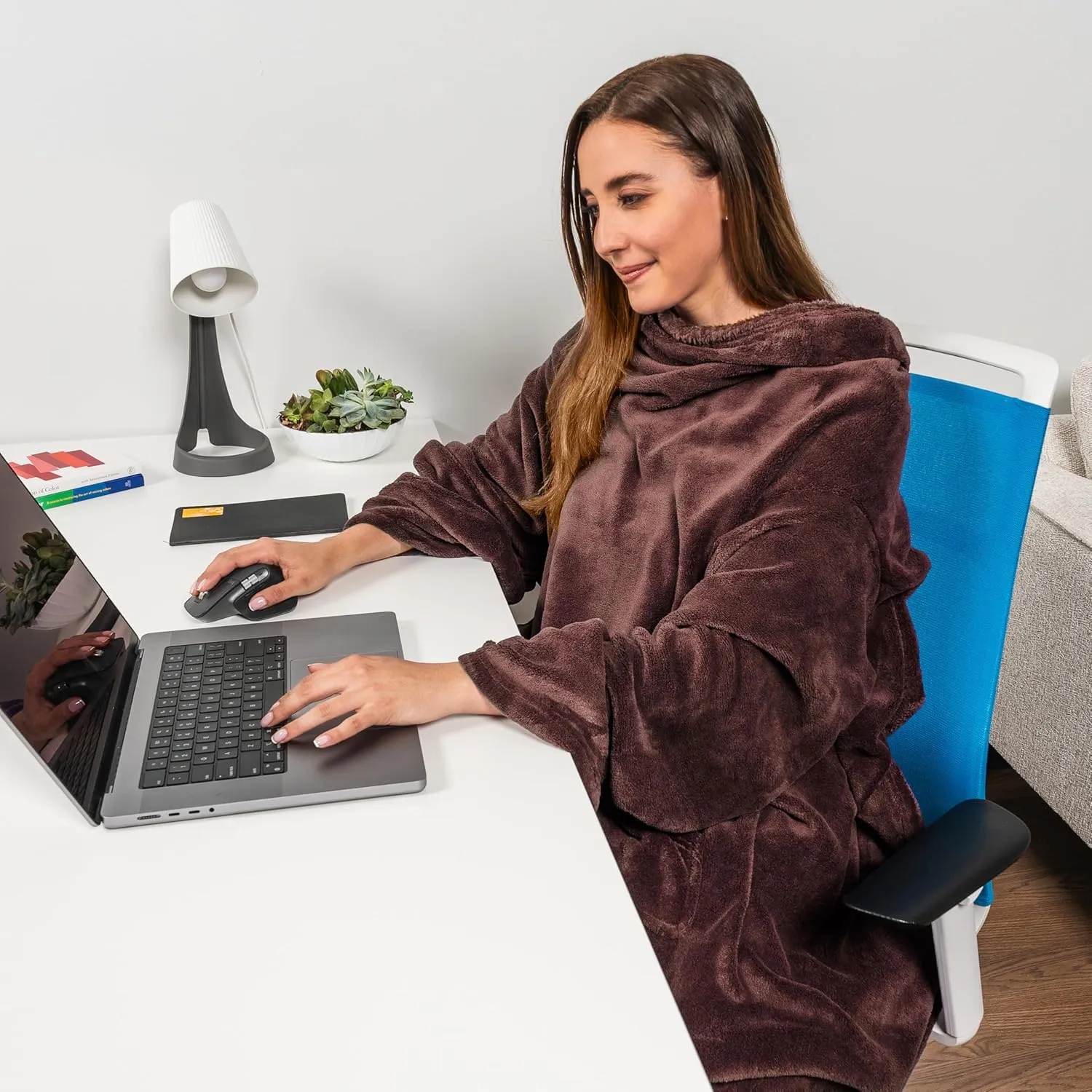 PAVILIA Wearable Blanket with Sleeves for Adult Women Men, Cozy Fleece Warm Wrap Throw with Arms, Gifts for Christmas, Wife