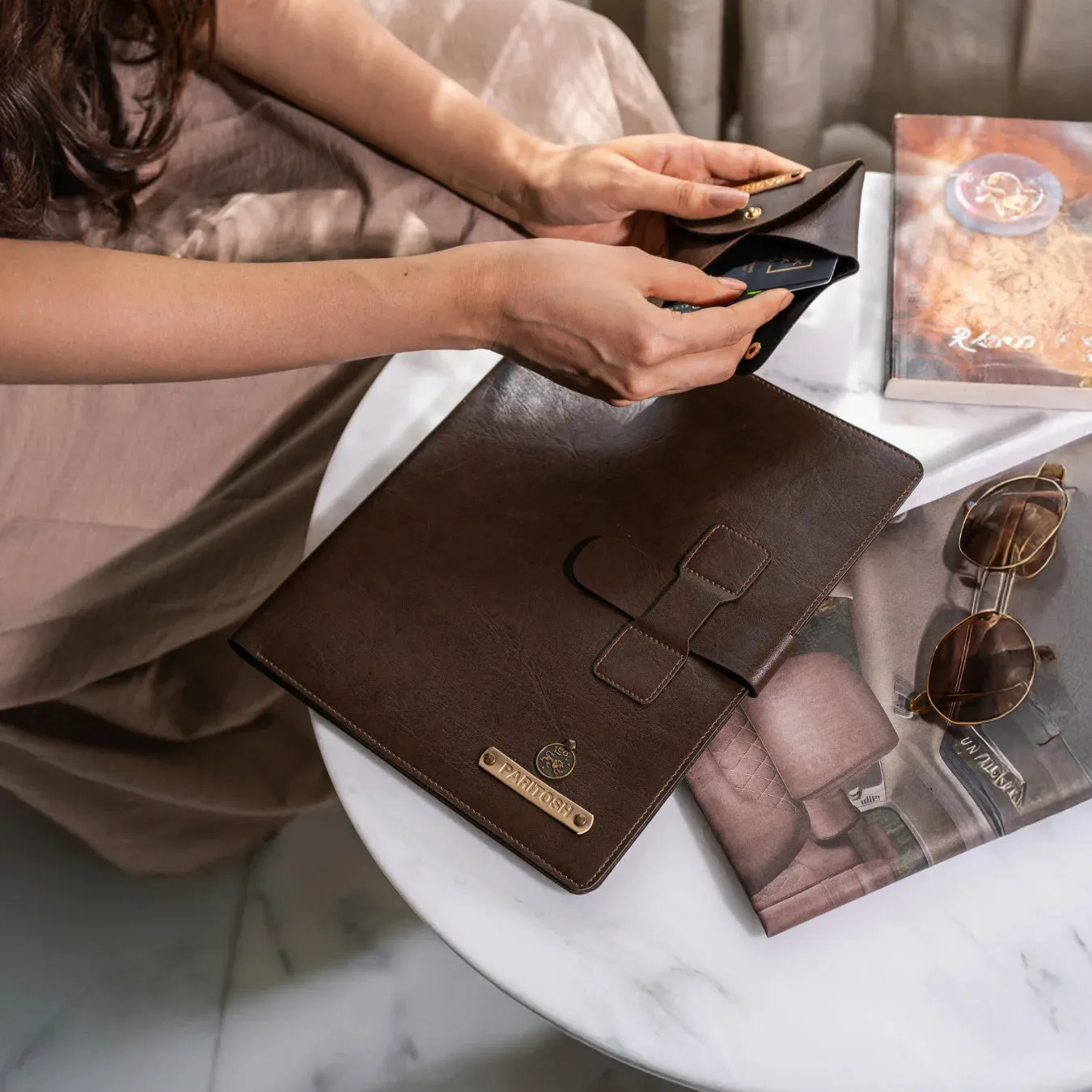 PERSONALISED TABLET ORGANISER - GREEN