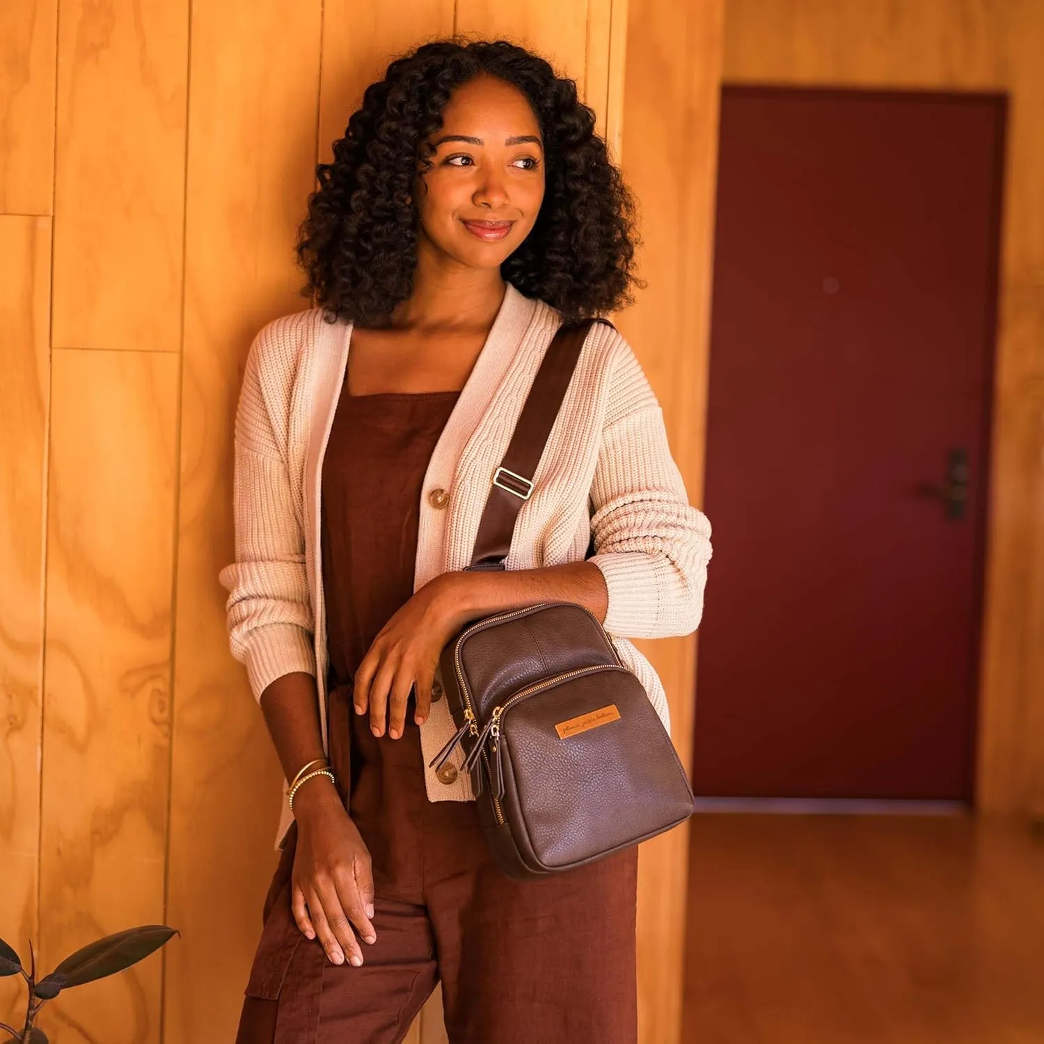 Petunia Pickle Bottom Criss-Cross Sling Bag - Sling Bag for Women and Men - Adjustable Straps to Custom-Fit - Saddle