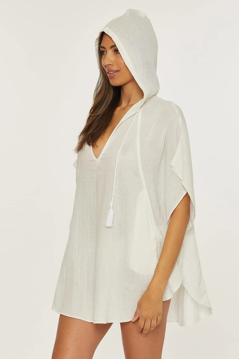 Trina Turk Women's Standard Serene Poncho, V-Neck, Casual, Pull On, Beach Cover Ups