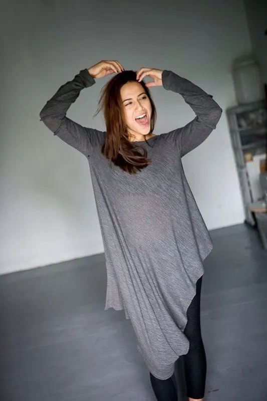 Two Ways Multi Functional Top